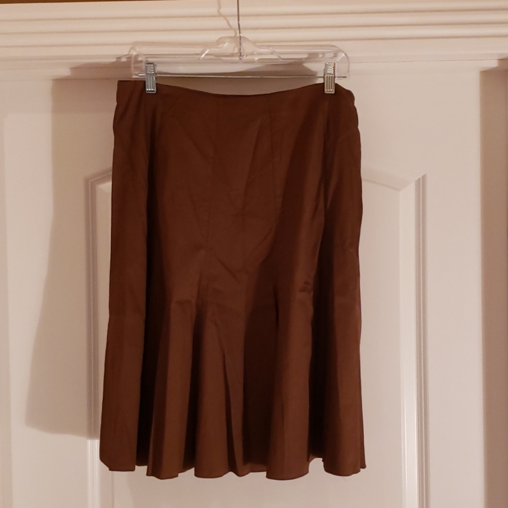 Lightweight Brown Skirt